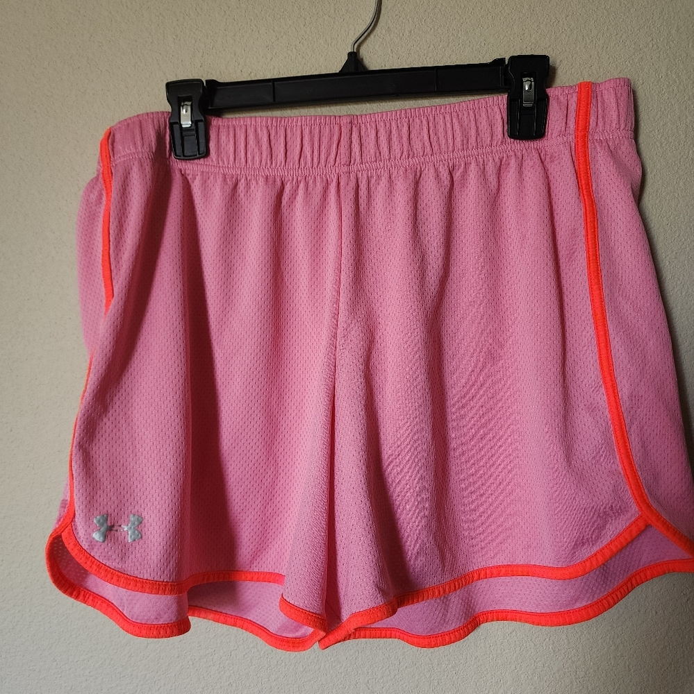 Under Armour Womens Pink Athletic Shorts